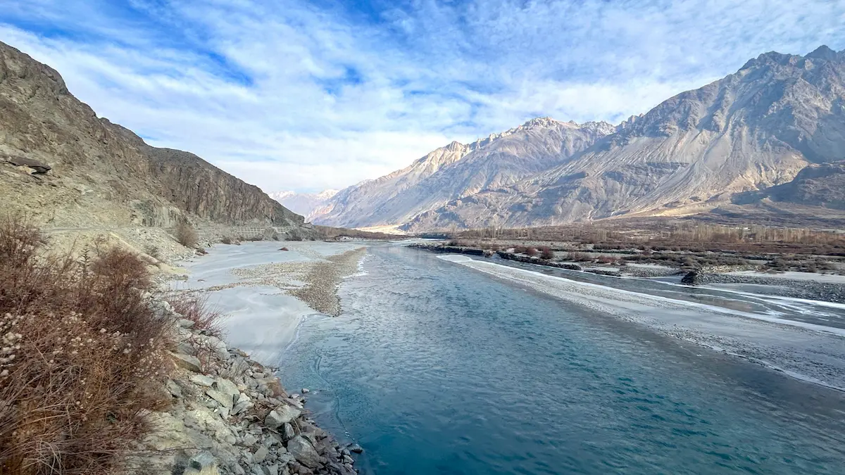 Read more about the article Top 5 Winter Adventures in Ladakh: The Snowfox Guide to the Season’s Best